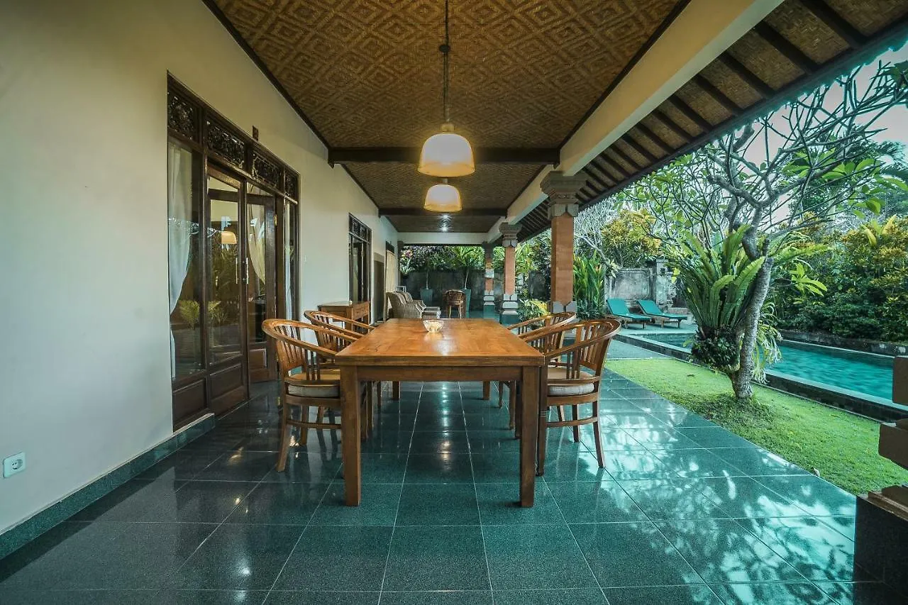 Nyoman Sandi Guest House Ubud